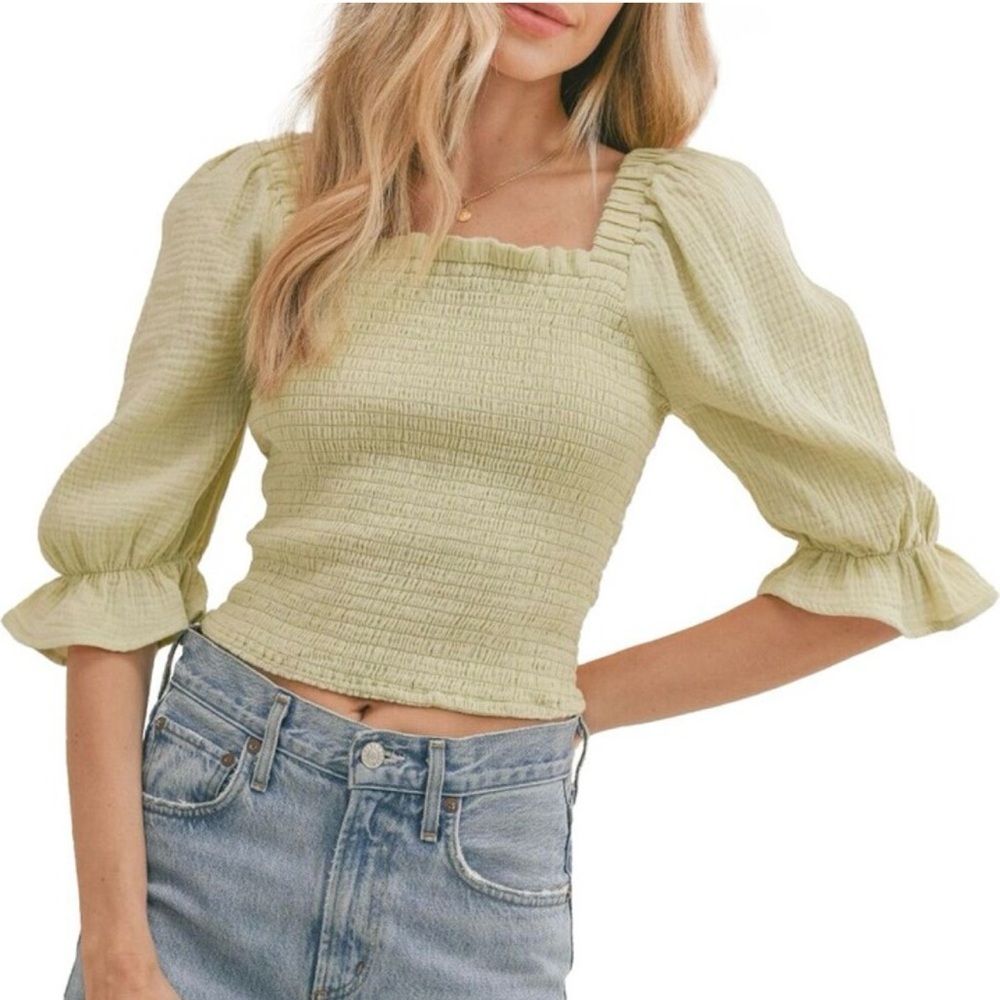 Sadie & Sage Crop top “ By the Shore”, in light green, Size S